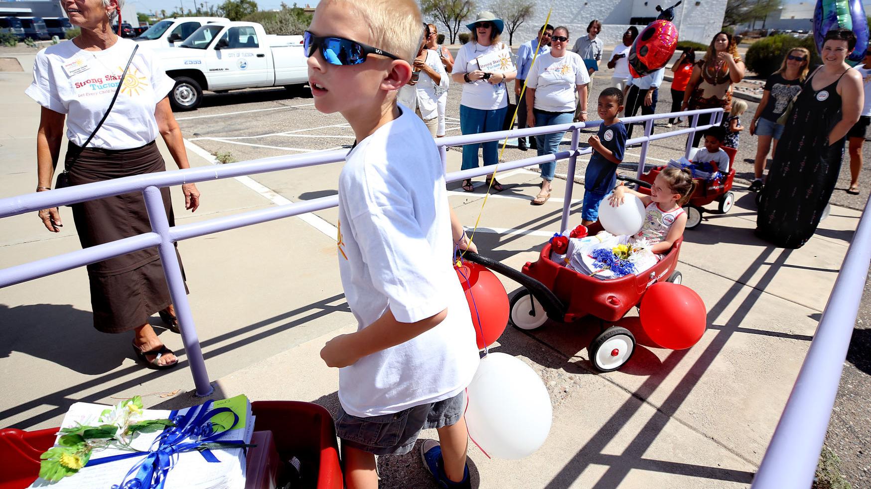 25,000 signatures gathered to get preschool scholarships on the November ballot